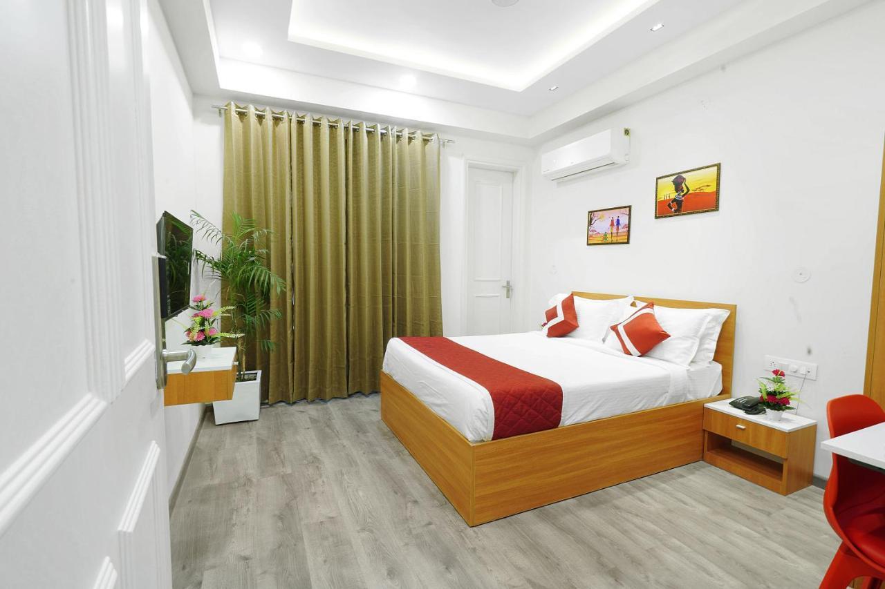 Octave Orchid Vista Hotel Gurgáon Kültér fotó