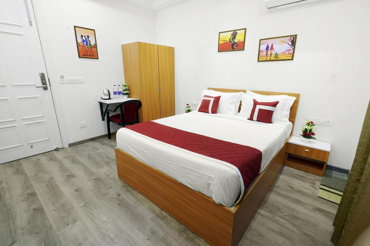 Octave Orchid Vista Hotel Gurgáon Kültér fotó