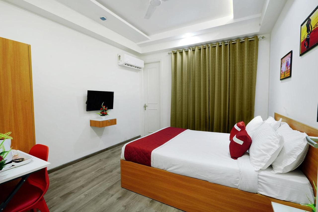 Octave Orchid Vista Hotel Gurgáon Kültér fotó